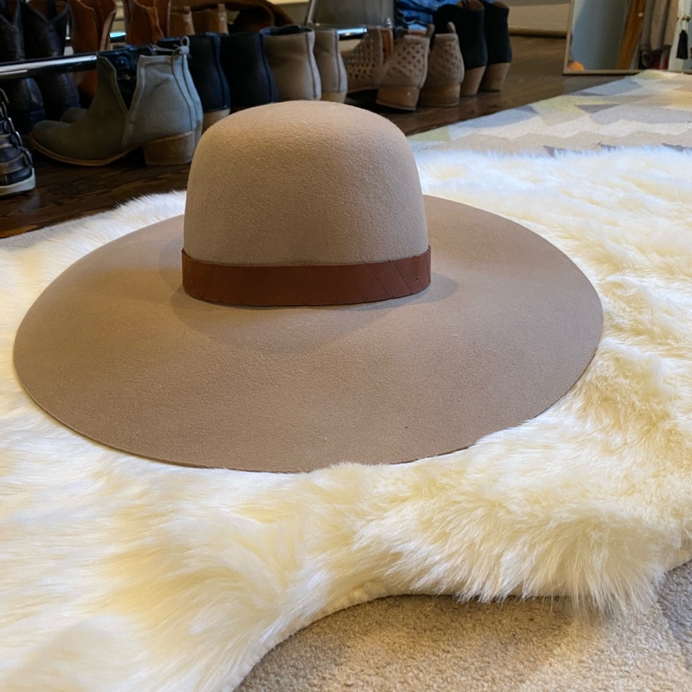 Goorin Bros. Floppy Wool Hat